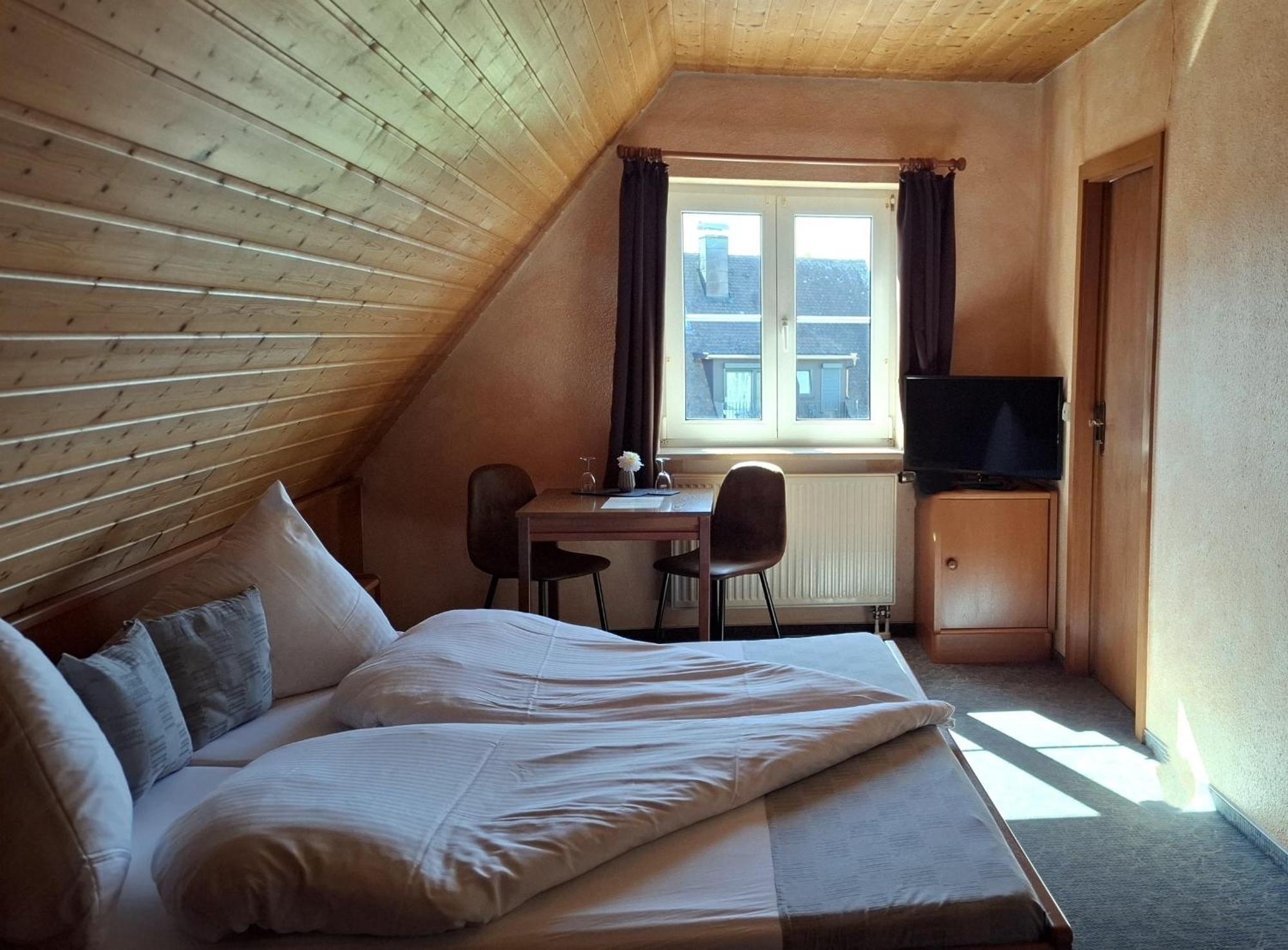 Hotel Klett B&B ランゲナルゲン エクステリア 写真
