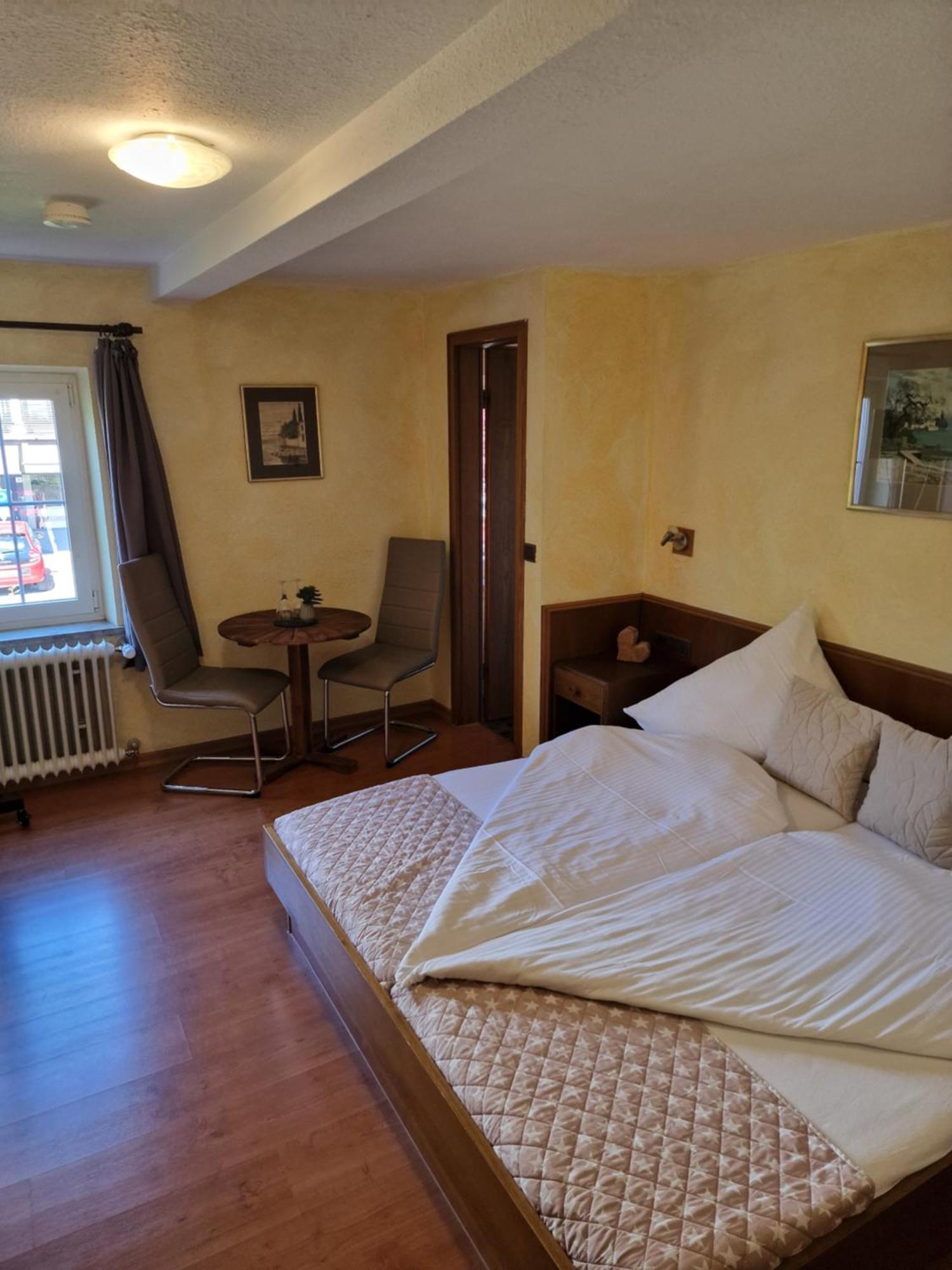 Hotel Klett B&B ランゲナルゲン エクステリア 写真
