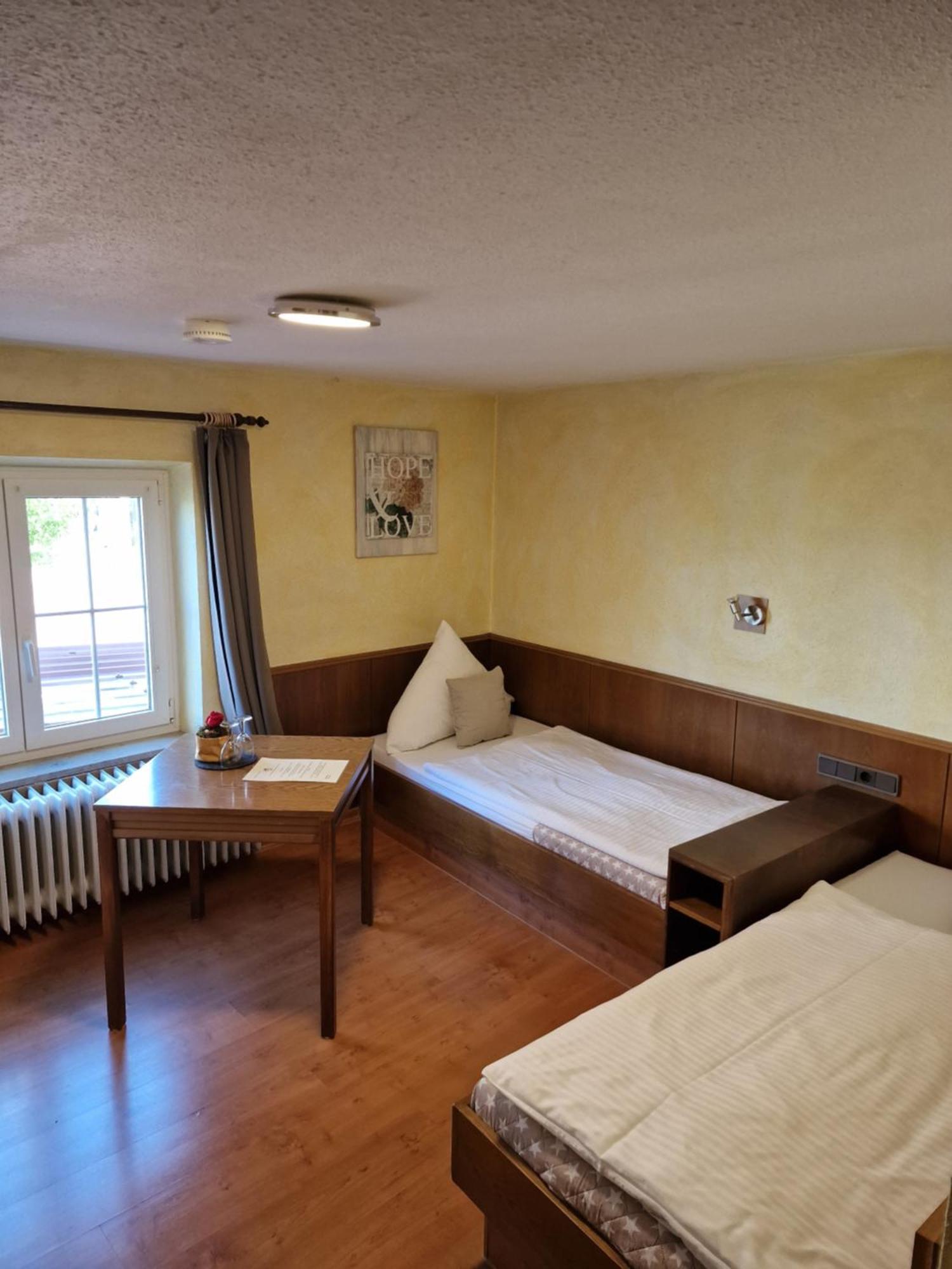 Hotel Klett B&B ランゲナルゲン エクステリア 写真