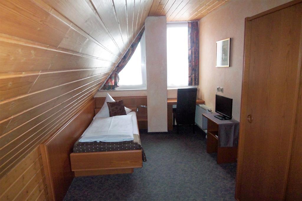 Hotel Klett B&B ランゲナルゲン エクステリア 写真